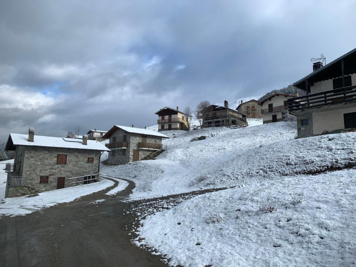 Chalet Baita Delle Favole Di Rosarita Berbenno di Valtellina Exterior photo